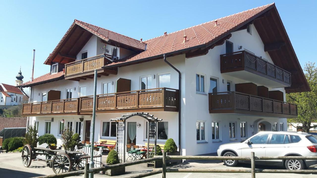 Gasthof "Zum Strauss" Hotel Wildsteig Екстериор снимка